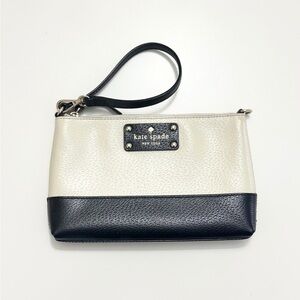 Kate Spade Black & Cream Leather Color Block Wallet/Wristlet Purse, NWOT